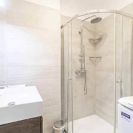 Big Studio, Bioves , Menton, Casino בית נופש