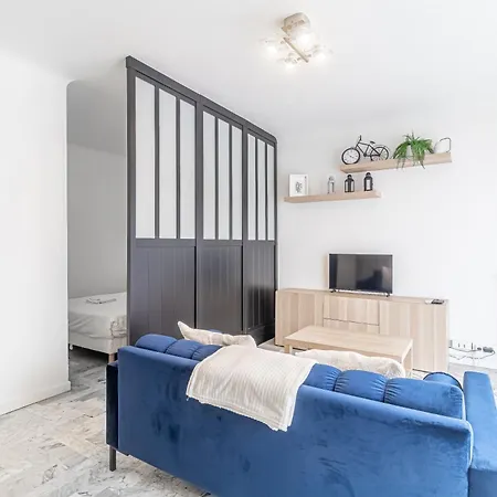 Big Studio, Bioves , Menton, Casino בית נופש *