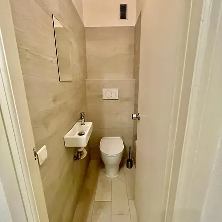 Holiday home Big Studio, Biovs , Menton, Casino