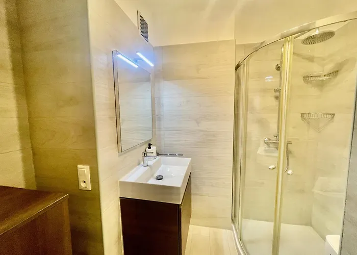 Holiday home Big Studio, Bioves , Menton, Casino