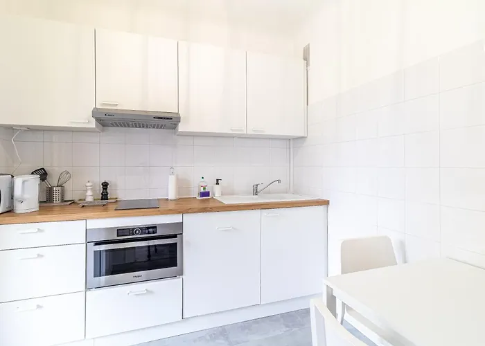 Big Studio, Bioves , Menton, Casino * Menton